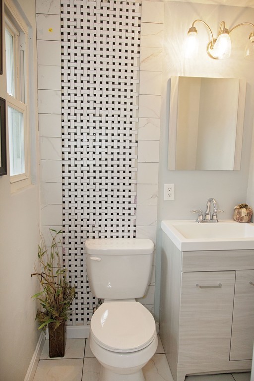 8 Louis Road Framingham, MA 01702 - Photo 13 of 17 Gallery Image 13