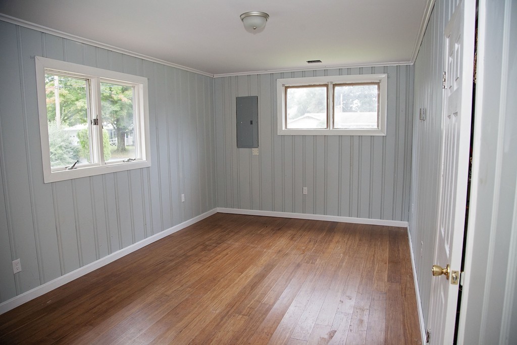 8 Louis Road Framingham, MA 01702 - Photo 14 of 17 Gallery Image 14