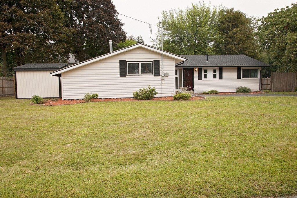 8 Louis Road Framingham, MA 01702 - Photo 3 of 17 Gallery Image 3