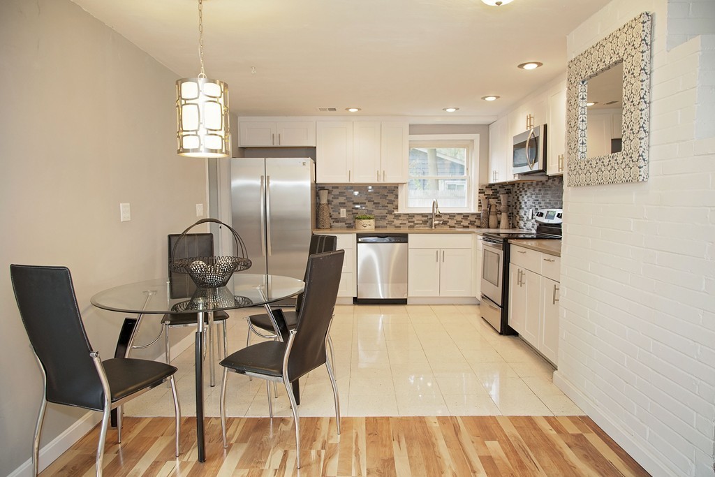 8 Louis Road Framingham, MA 01702 - Photo 4 of 17 Gallery Image 4
