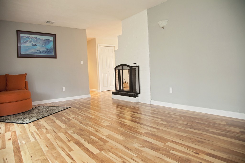 8 Louis Road Framingham, MA 01702 - Photo 7 of 17 Gallery Image 7