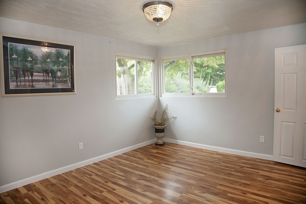 8 Louis Road Framingham, MA 01702 - Photo 10 of 17 Gallery Image 10