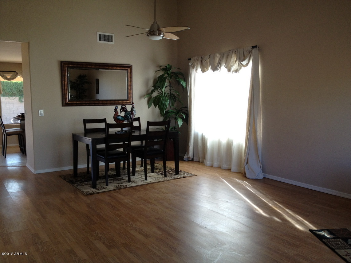 8939 West Ocotillo Road Glendale, AZ 85305 - Photo 5 of 22 IMG_0055_resize