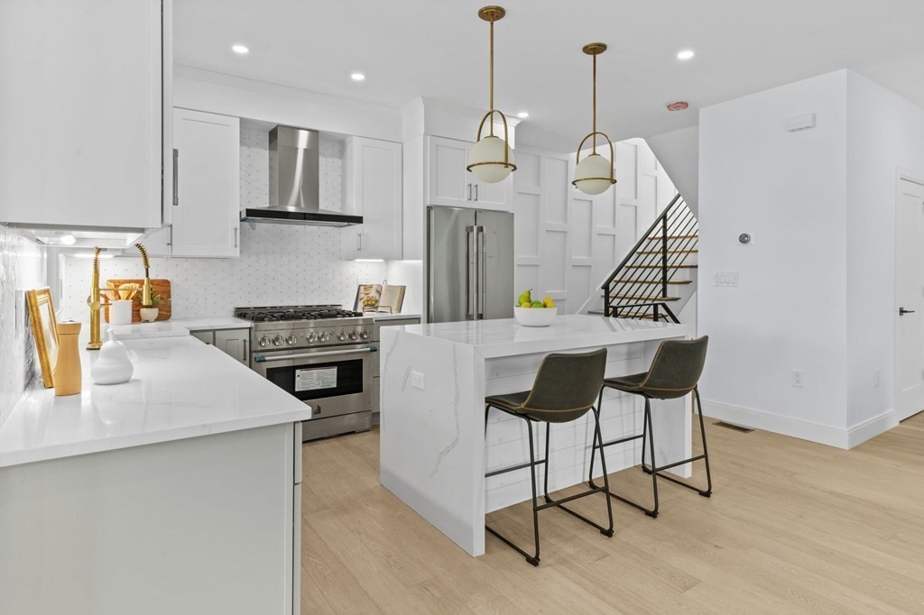 2 Appleton Street, Unit 2 Somerville, MA 02144 - Photo 7 of 29