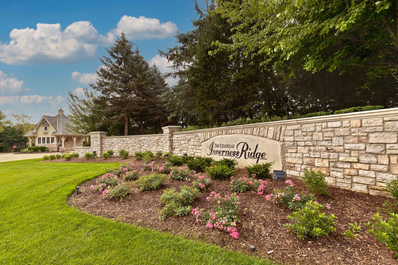 1120 Ashley Lane Inverness, IL 60010 - Photo 43 of 46 a view of a bunch of flowers and trees