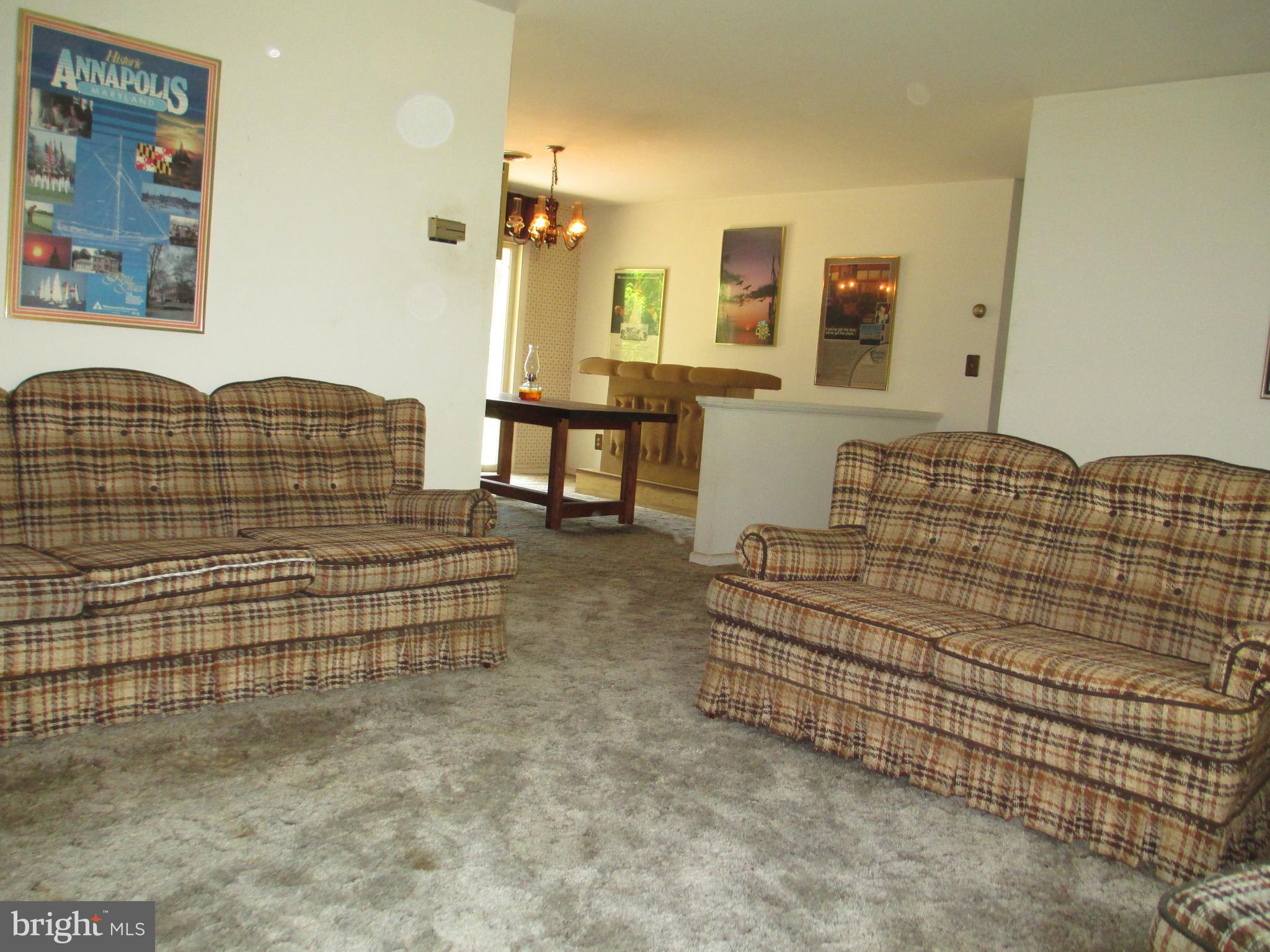 25121 Smith Landing Road Denton, MD 21629 - Photo 8 of 25 Living Room