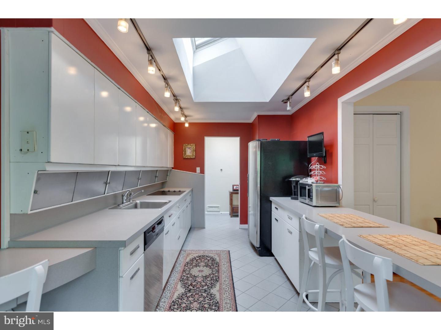 344 Covered Bridge Road Cherry Hill, NJ 08034 - Photo 5 of 24 Kitchen