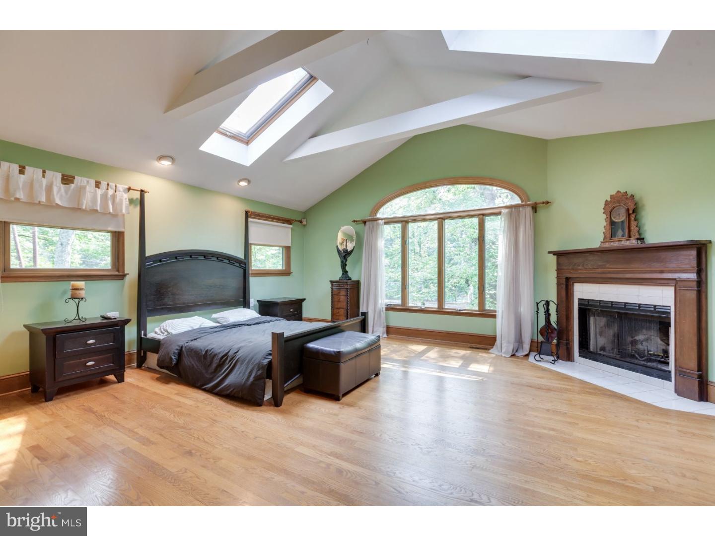 344 Covered Bridge Road Cherry Hill, NJ 08034 - Photo 9 of 24 Master Bedroom
