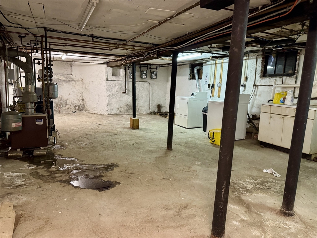 224 Chelsea Street Boston, MA 02128 - Photo 23 of 26 a view of under construction room and staircase