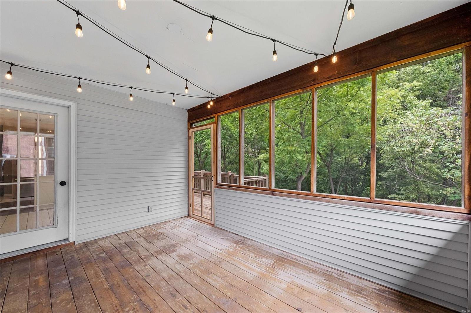 1033 Picardy Lane St. Charles, MO 63301 - Photo 13 of 34