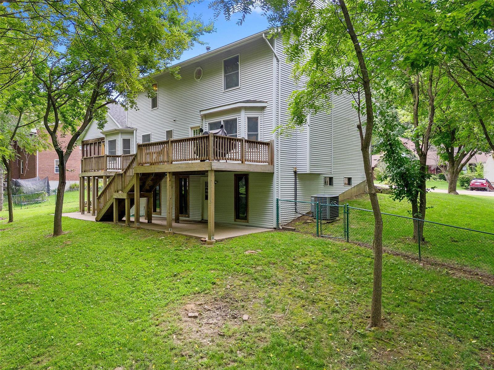 1033 Picardy Lane St. Charles, MO 63301 - Photo 33 of 34