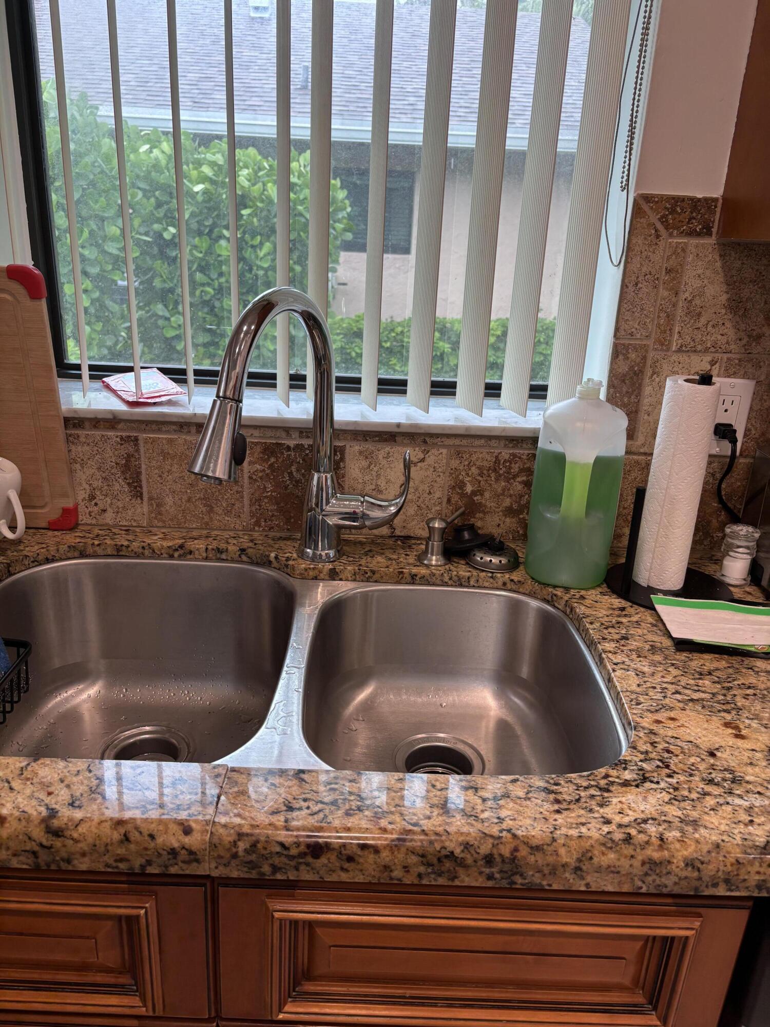 8065 Springtree Road Boca Raton, FL 33496 - Photo 10 of 25 IMG_2960