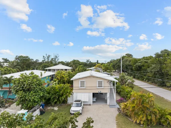 $799,000 | 1672 Pandorea Lane, Big Pine Key, FL 33043