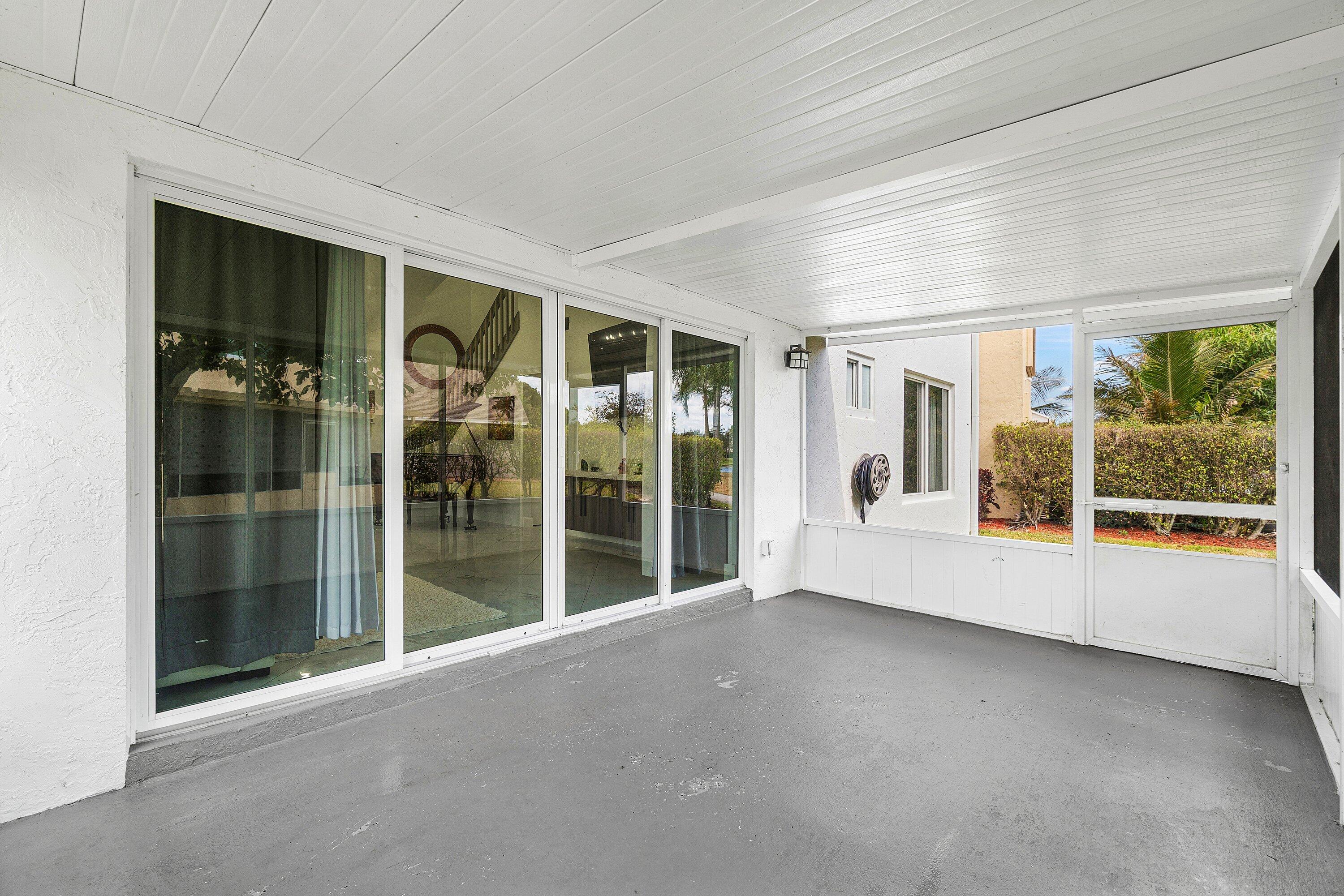 101 Azalea Circle Boynton Beach, FL 33436 - Photo 34 of 40 034-101AzaleaCircle-BoyntonBeach-FL-3343