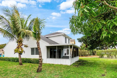 $519,000 | 101 Azalea Circle, Boynton Beach, FL 33436