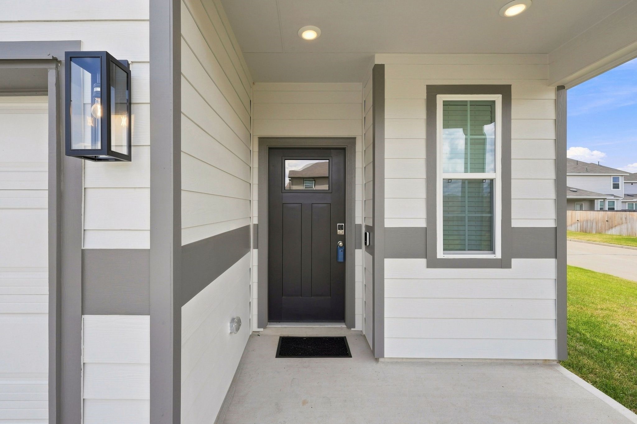 1360 Mount Blanc Path Conroe, TX 77301 - Photo 4 of 50 Gallery Image 4