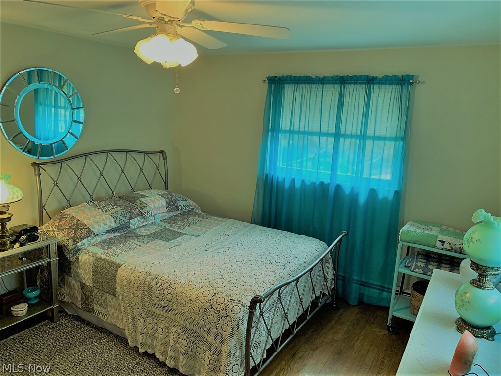 105 Robson Road Marietta, OH 45750 - Photo 25 of 35 Master Bedroom