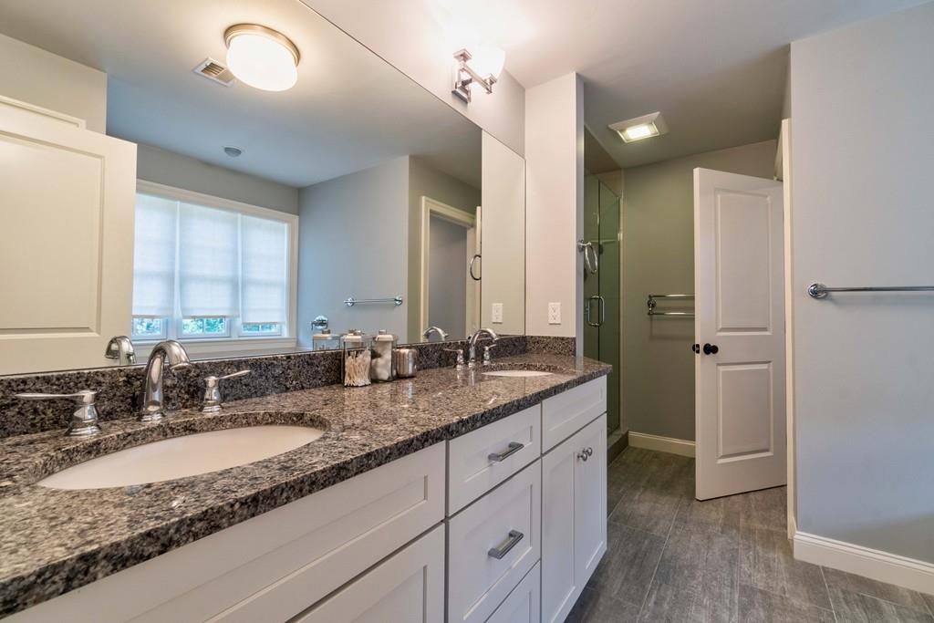 10 Robinson Road Medfield, MA 02052 - Photo 20 of 28 Gallery Image 20