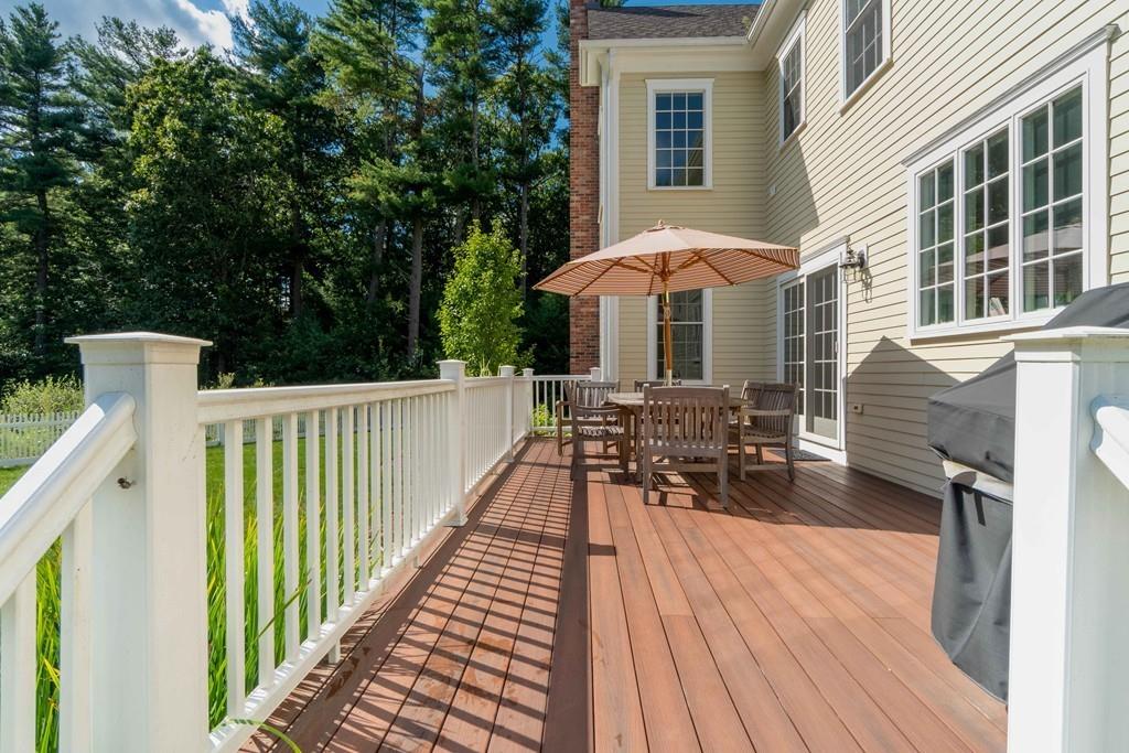 10 Robinson Road Medfield, MA 02052 - Photo 27 of 28 Gallery Image 27