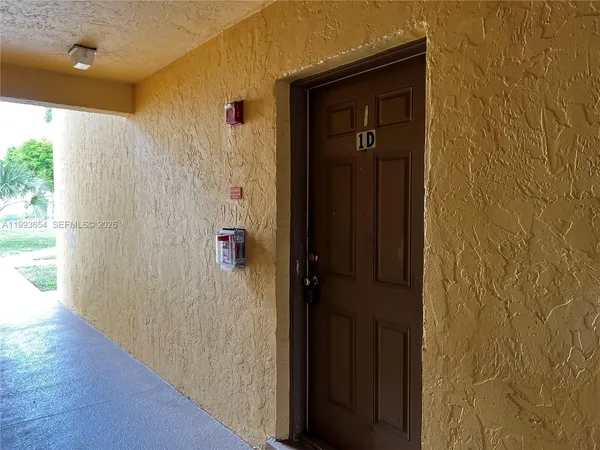 $1,550 | 2822 Northwest 55th Avenue, Unit 1D, Lauderhill, FL 33313