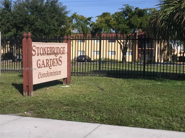 $1,550 | 2822 Northwest 55th Avenue, Unit 1D, Lauderhill, FL 33313