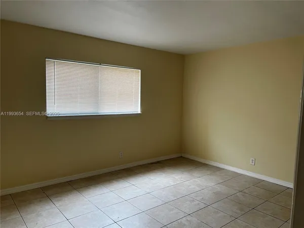 $1,550 | 2822 Northwest 55th Avenue, Unit 1D, Lauderhill, FL 33313