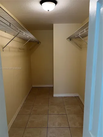 $1,550 | 2822 Northwest 55th Avenue, Unit 1D, Lauderhill, FL 33313