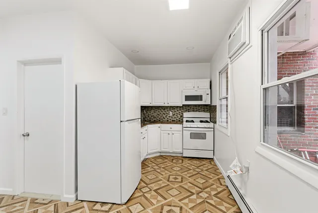 $2,200 | 303 43rd Street, Unit 1, Union City, NJ 07087