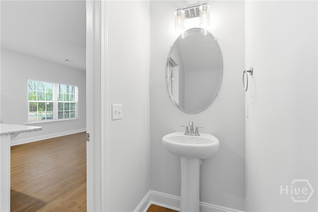120 Hinesley Way Pooler, GA 31322 - Photo 9 of 17 Photo of same floorplan from different unit