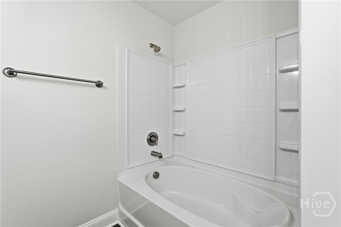 120 Hinesley Way Pooler, GA 31322 - Photo 12 of 17 Photo of same floorplan from different unit