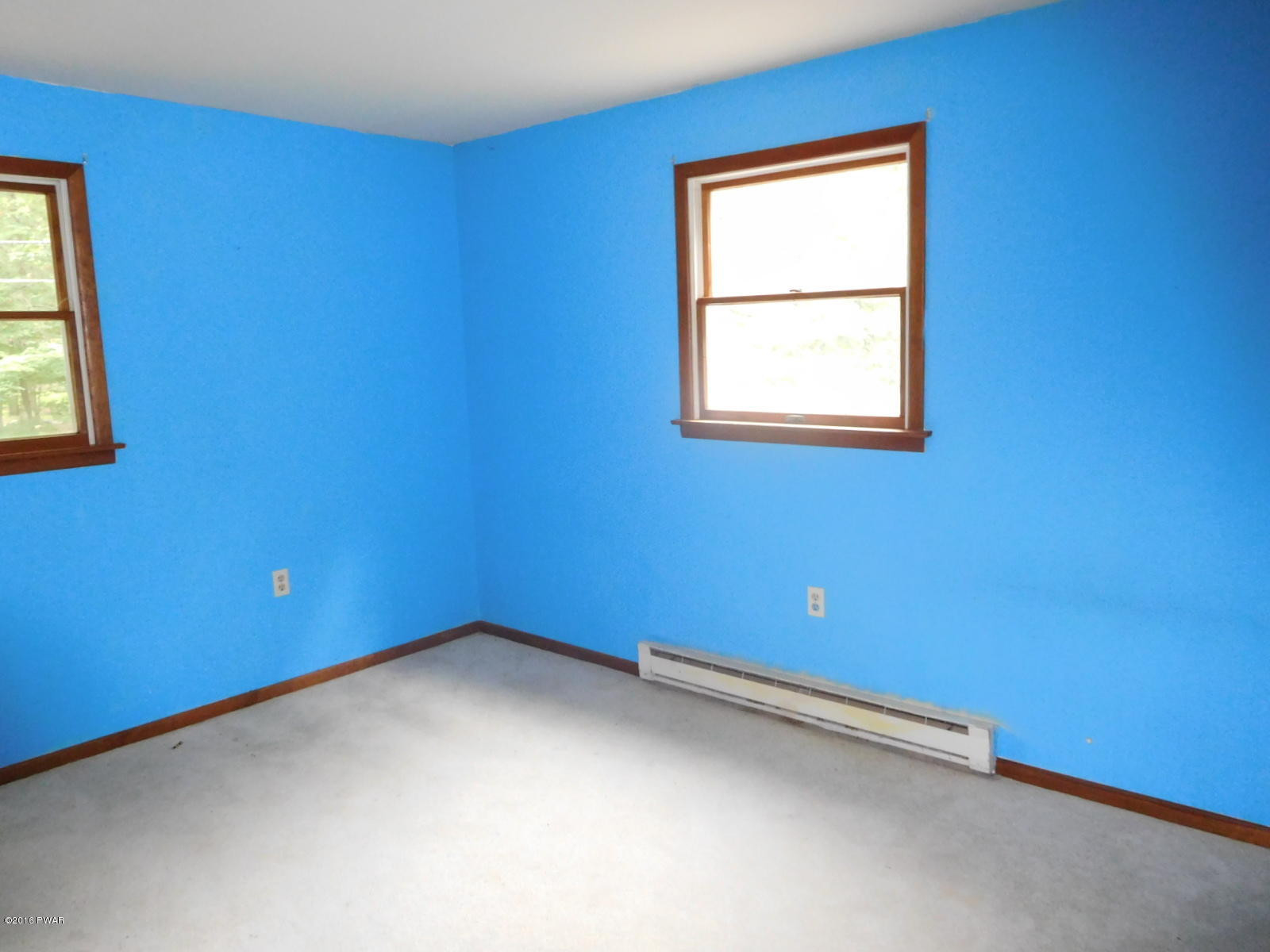 1425 Pine Ridge Bushkill, PA 18324 - Photo 10 of 25
