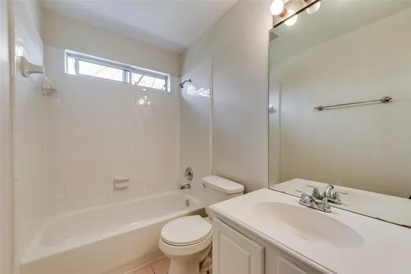 $2,495 | 11066 Chanay Drive, Frisco, TX 75035