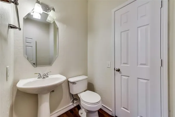 $2,495 | 11066 Chanay Drive, Frisco, TX 75035