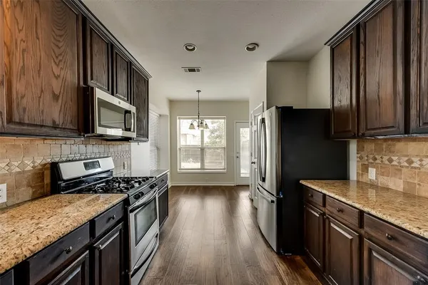 $2,495 | 11066 Chanay Drive, Frisco, TX 75035