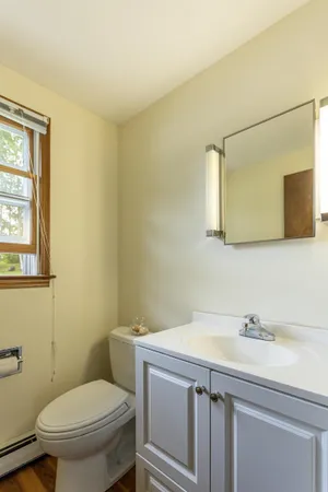 $218,900 | 21 Old Colony Way, Unit B5, Pittsford, VT 05763