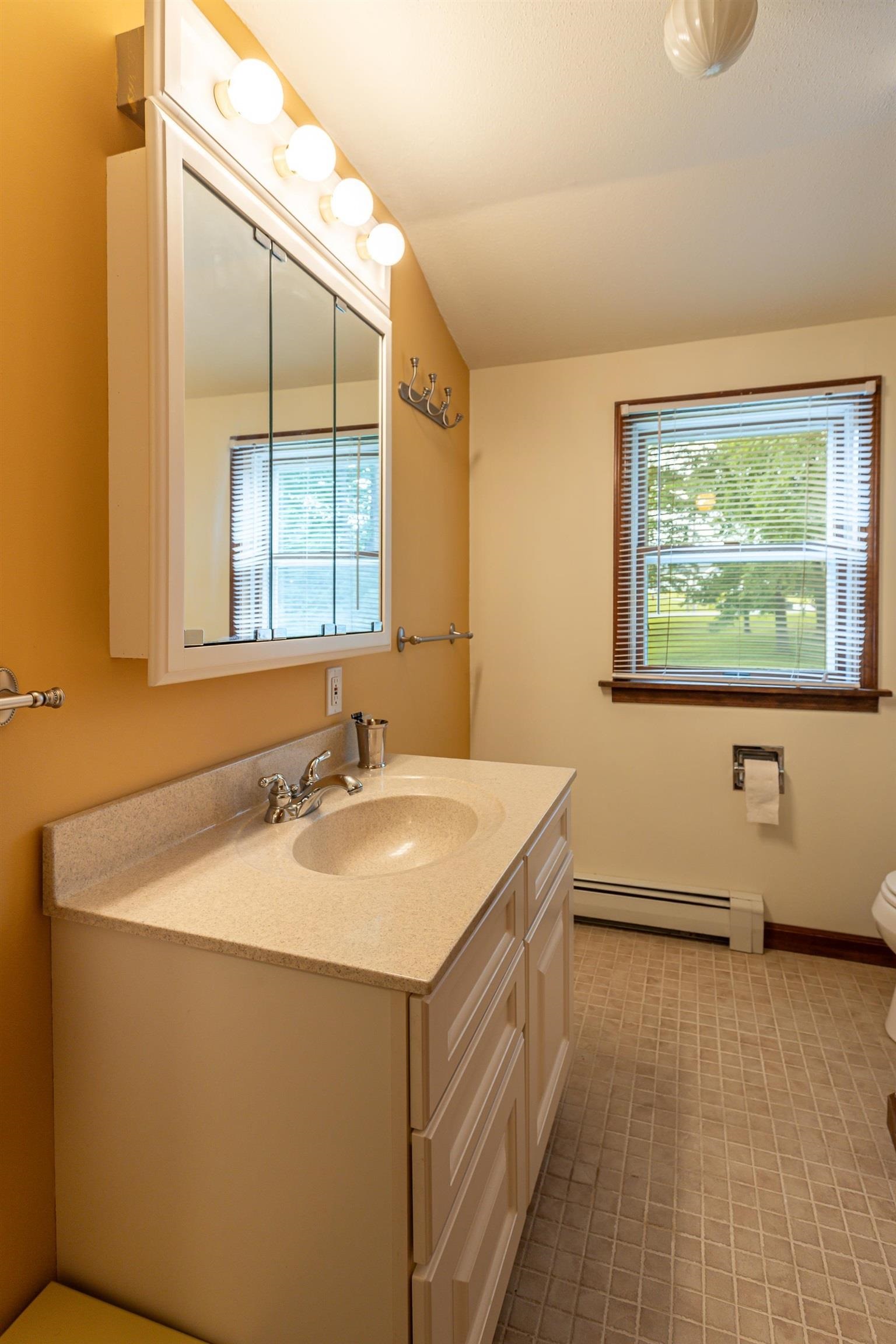 21 Old Colony Way, Unit B5 Pittsford, VT 05763 - Photo 6 of 18