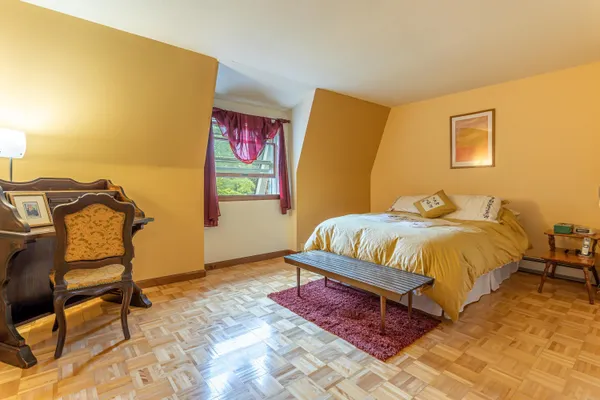 $218,900 | 21 Old Colony Way, Unit B5, Pittsford, VT 05763