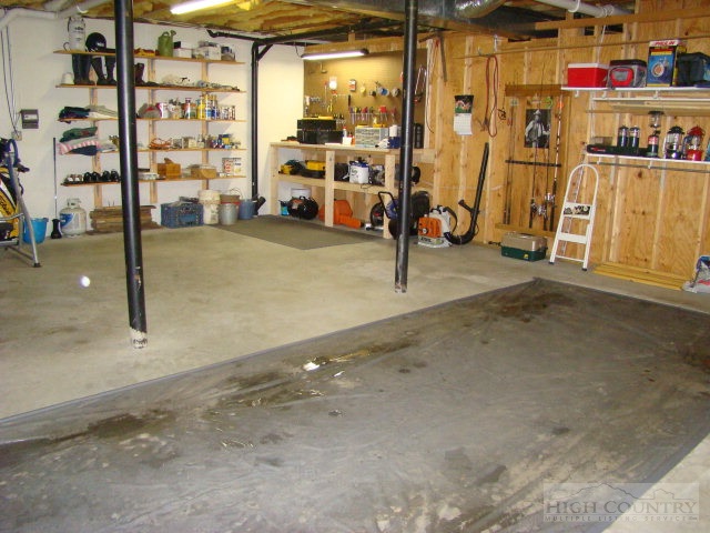 240 Hires Drive Boone, NC 28607 - Photo 11 of 23 Gallery Image 11