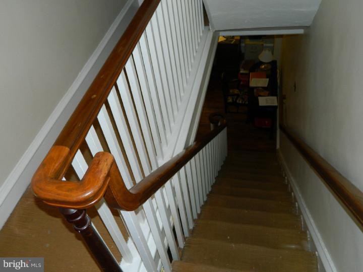 281 West Valley Road Wayne, PA 19087 - Photo 14 of 21 Foyer