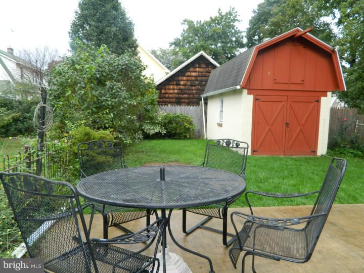 281 West Valley Road Wayne, PA 19087 - Photo 16 of 21 Patio