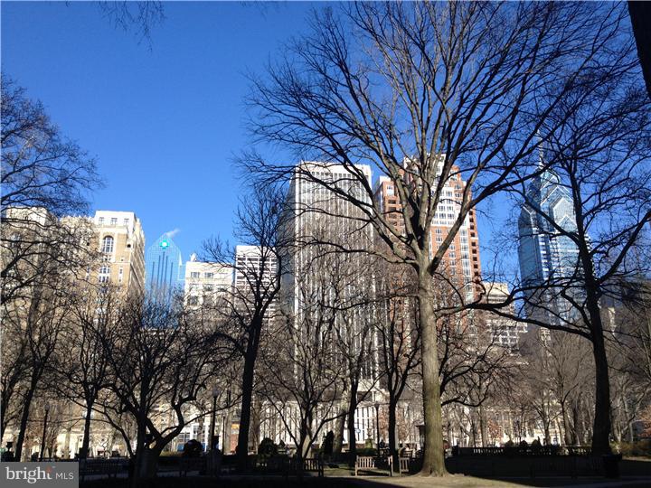 1830 Rittenhouse Square, Unit 3A Philadelphia, PA 19103 - Photo 22 of 25