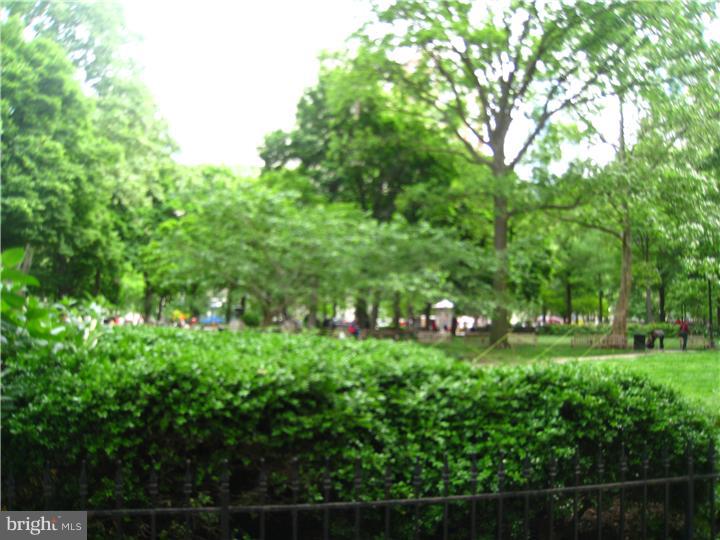 1830 Rittenhouse Square, Unit 3A Philadelphia, PA 19103 - Photo 24 of 25