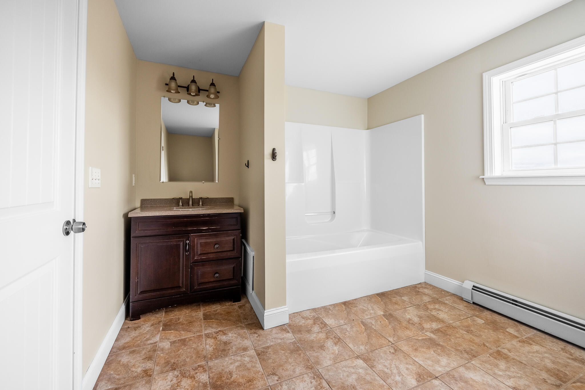 168 Bemis Road, Unit 4 Carmel, ME 04419 - Photo 25 of 33 Carmel Interiors-9