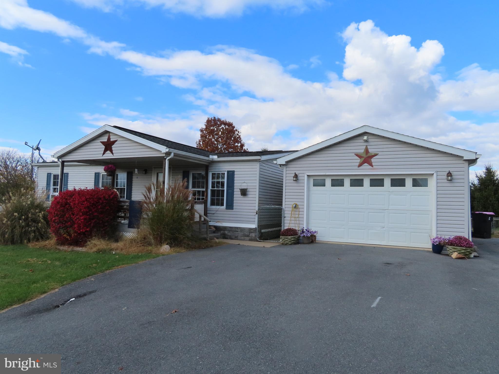 6053 Hager Road Greencastle, PA 17225 - Photo 3 of 22 Gallery Image 3