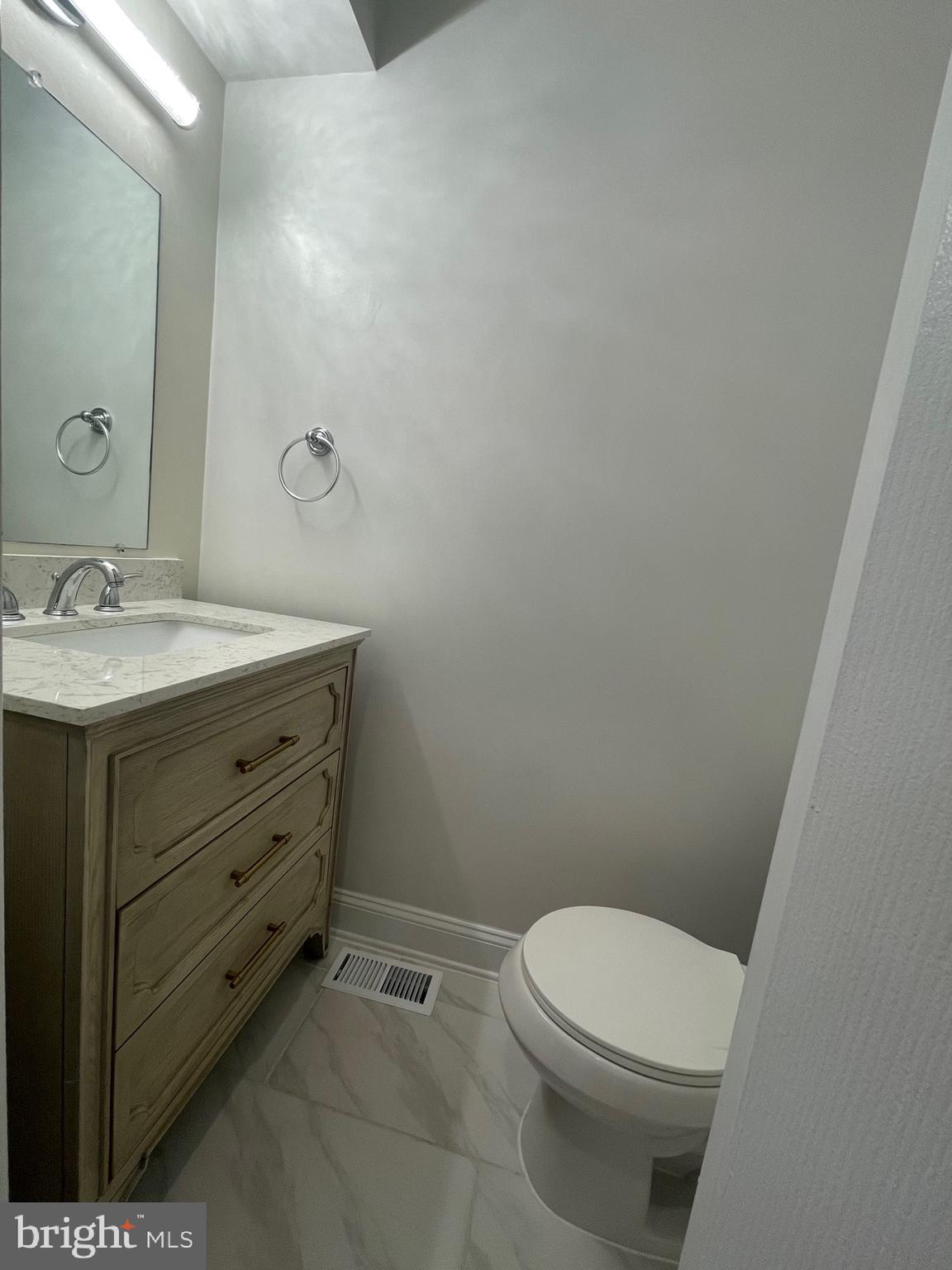 6203 Seabrook Road Lanham, MD 20706 - Photo 6 of 14 Gallery Image 6