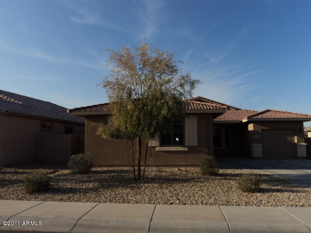 2417 West Beverly Rd. Phoenix, AZ 85041 - Photo 1 of 26 2417 W Beverly