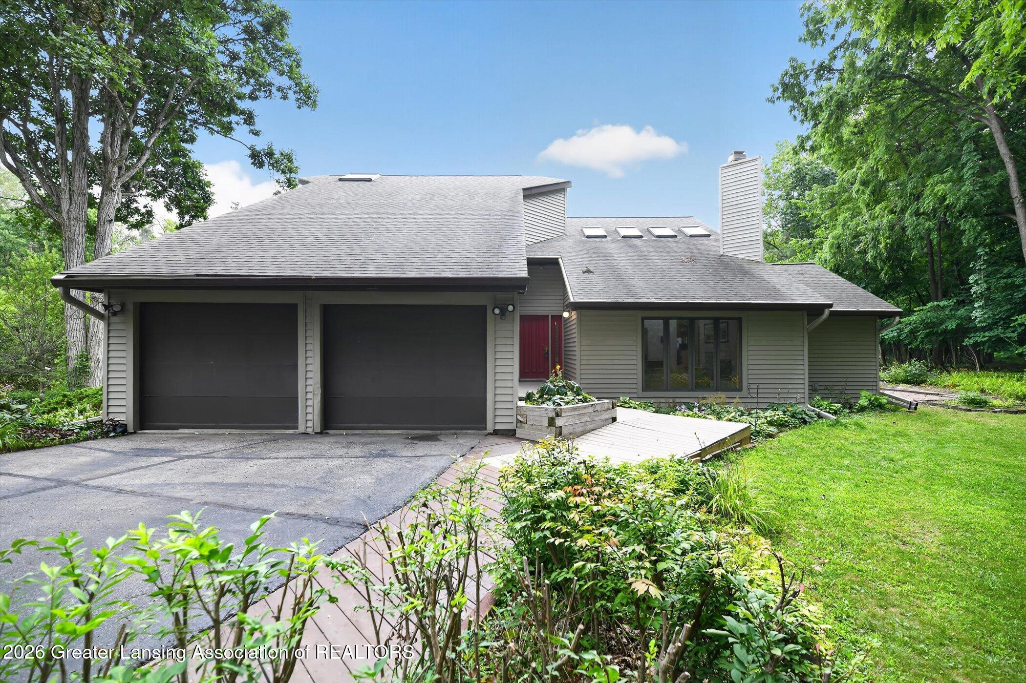 1231 Jolly Road Okemos, MI 48864 - Photo 1 of 74 IMG_3555