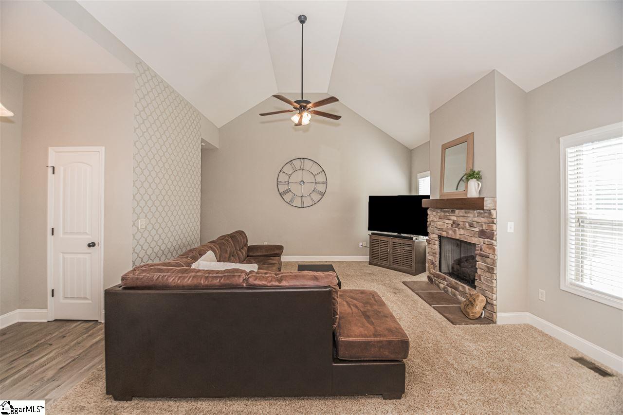 920 Echo Ridge Drive Duncan, SC 29334 - Photo 6 of 24 Gallery Image 6