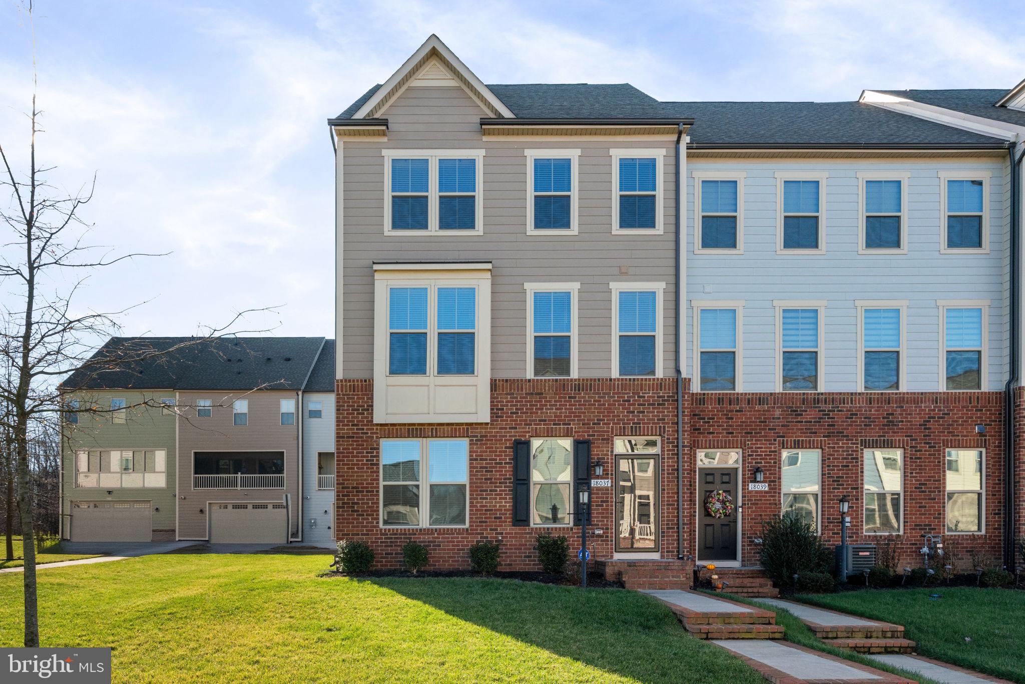 18037 Red Mulberry Road Dumfries, VA 22026 - Photo 8 of 74 So let's take a look