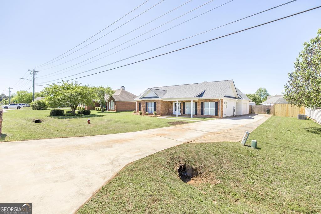 342 Peach Blossom Road Bonaire, GA 31005 - Photo 6 of 33